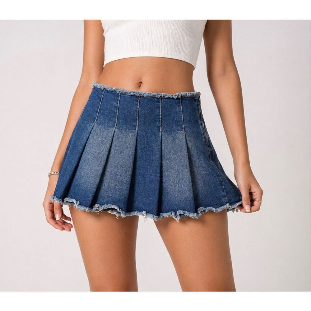 Madden NYC Denim Pleated Skort M Y2K Mini Skirt Shorts Raw Hem